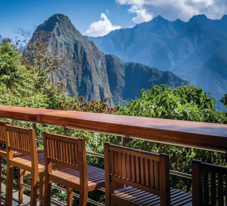 Sanctuary Lodge: The Privilege of Sleeping at the Gates of the Inca Citadel